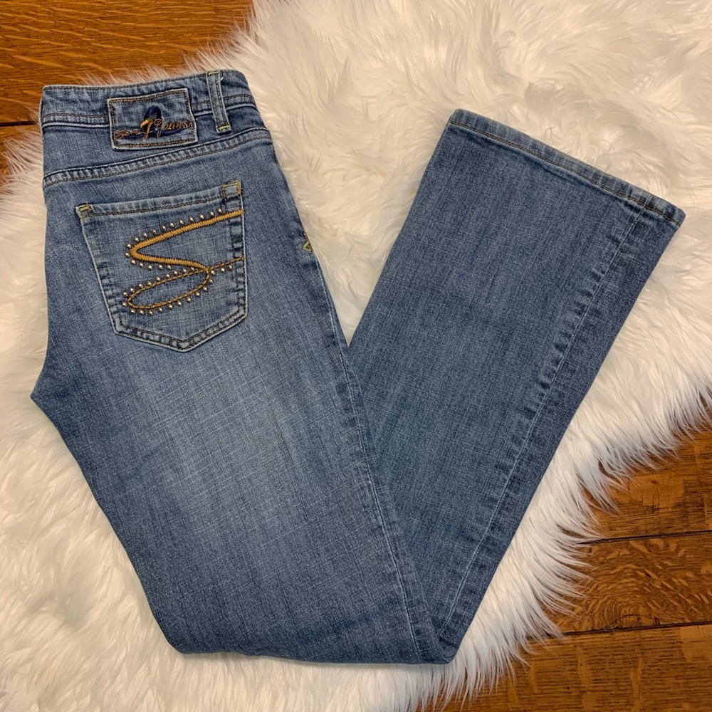 Seven7 • classic flare jeans Sz 27
